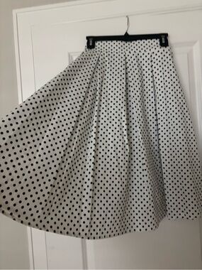 Women's White Polka Dot Midi Skirt- New- tag was removed